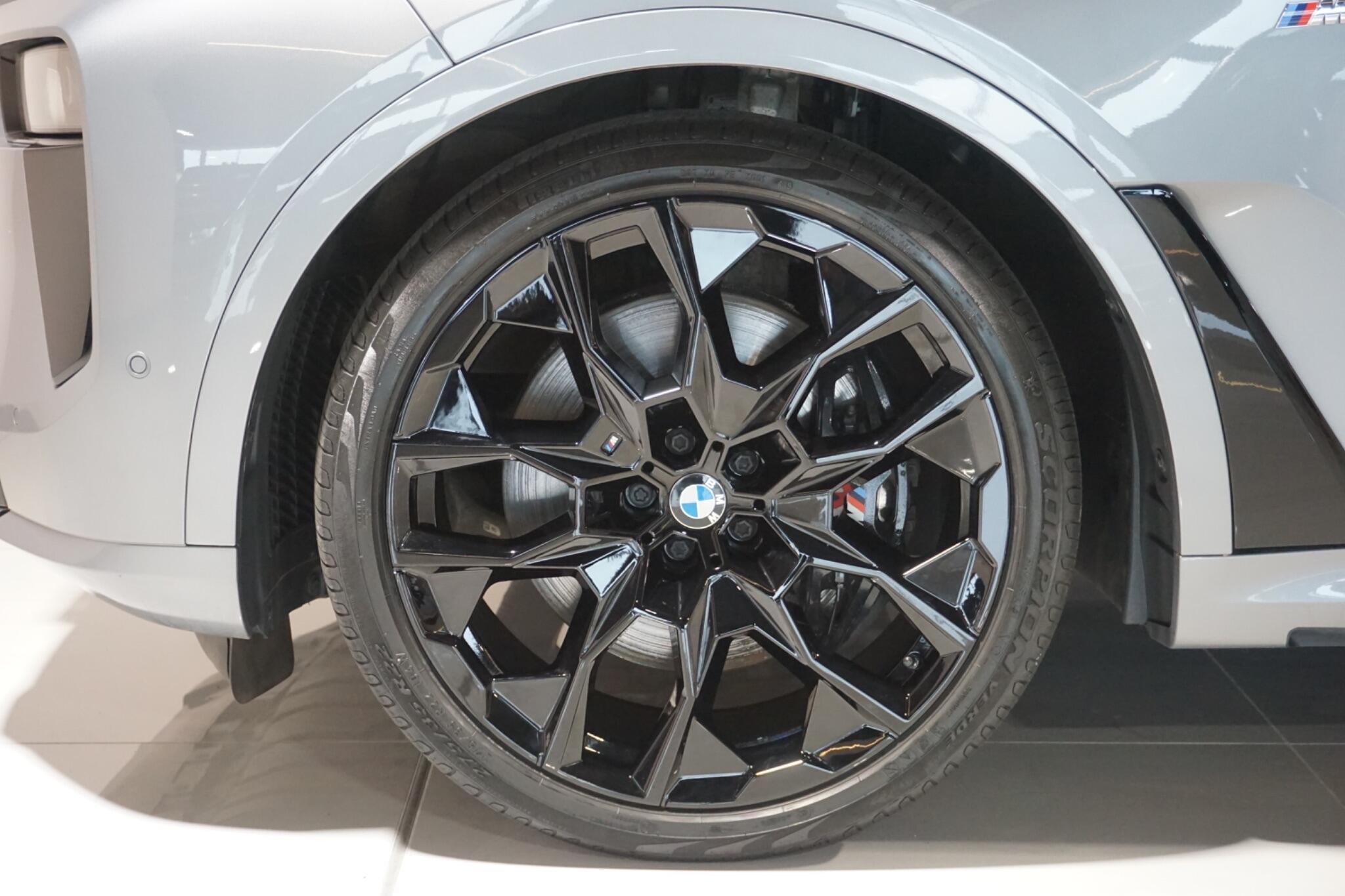 BMW X7 3.0 40d MHT M Sport SUV 5dr Diesel Hybrid Auto xDrive Euro 6 (s/s) (352 ps)